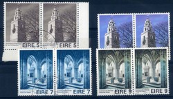 Irland. 2er Streifen, Stempel und Zähnung siehe Abbildung.