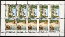 2935: Guernsey - Booklet panes
