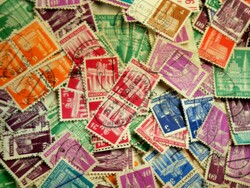 BAUTEN Serie. Tausende abgelöste und unsortierte Werte von 2Pf bis 5 ...