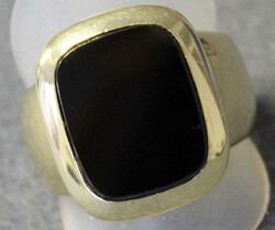 550.10: Schmuck, Ringe