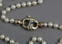 550.30: Jewelry, chains / pendants / necklaces