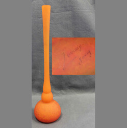 GLAS-VASE matt-orange m. Kürbis-Färbung, bauchiger Fuß, langer ...