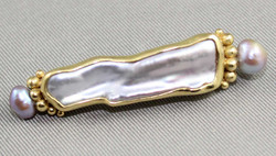 550.40: Jewelry, brooches and pins