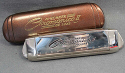 HOHNE CHROMONIKA II DE LUXE: Mundharmonika, verchromt in brauner Box