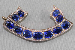 550.40: Jewelry, brooches and pins