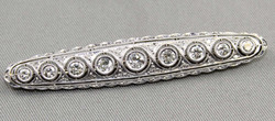 550.40: Jewelry, brooches and pins