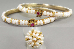 550.90: Jewelry, sets