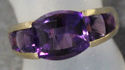 550.10: Schmuck, Ringe