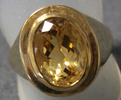 550.10: Schmuck, Ringe