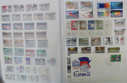 1945-2011 (ca.) sauber gest. Slg im dicken E-Buch, im Anhang noch ...