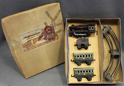 BLECHSPIELZEUG: Eisenbahn mit Lok, Tender und 2 Wagons, 4 ...