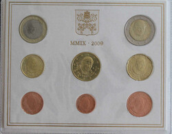 40.200.330.10: Europe - Italy - Papal-States: Euro - Coins - sets