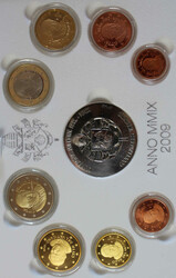 40.200.330.10: Europe - Italy - Papal-States: Euro - Coins - sets
