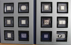 90: Themed Medals