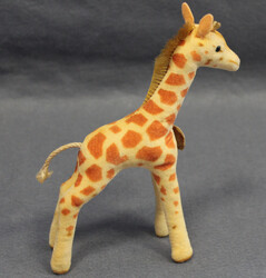 STEIFF-GIRAFFE: o. Knopf mit Typenschild, fest gestopft, kurzhaariges ...
