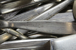 BESTECK - VERSILBERT Stempel "90" überwiegend Fa. "Fürst", Gabeln u ...