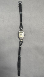 WEISSGOLD-ARMBANDUHR "ESZEHA " mit 12 kl. Diamanten bestückte 750er ...