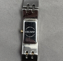 2 QUARZ-DAMENUHREN v. Yves Saint Laurent u. DKNY, beide o. Batterie, ...