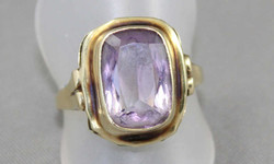 550.10: Schmuck, Ringe