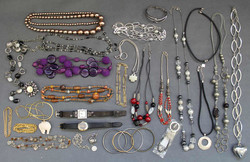550.95: Schmuck, Diverses
