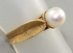 550.10: Jewelry, Rings