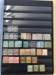 5715: Senegal - Stamps bulk lot