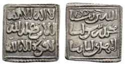 30: Islamic Coins