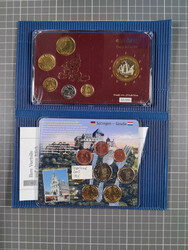 EUROPA: 2002/14: ca. 60 Kursmünzsätze, sechs Euro-Starter-Kits ...