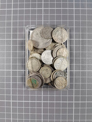 ALLE WELT: 1695/1964, 46 Kleinsilbermünzen, ca. 167 g