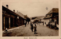 Huszt (Ukraine) Rakoczi Strasse IAutomatically generated translation ...