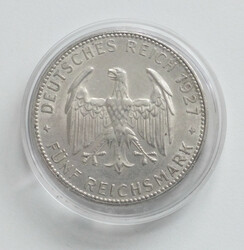 22: Numismatic