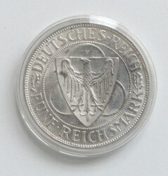 22: Numismatic