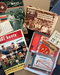 784535: Sport & Games, Soccer