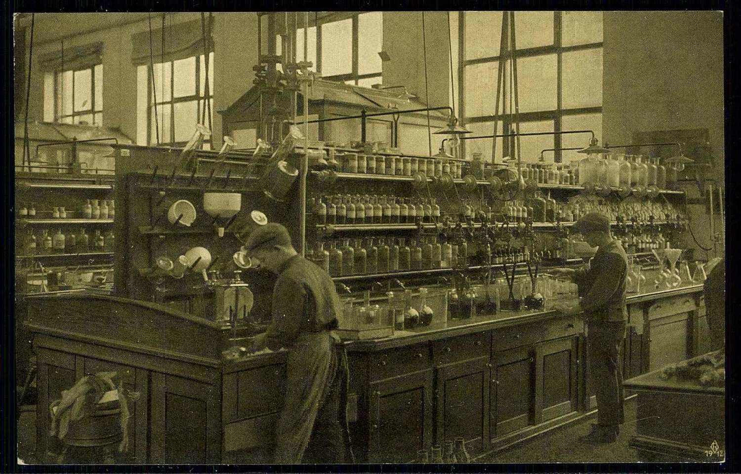 Ausbildung, Karte der Bayer-Werke in Leverkusen, hier ...