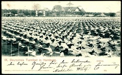 s/w.-Fotokarte mit Aufnahme von Leibesübungen auf dem Festplatz zum ...
