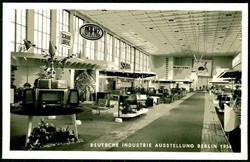 Deutsche Industrie-Ausstellung Berlin 1956, Messestände mit ...
