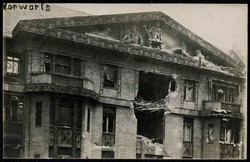 Erinnerungskarte an das zerschossene Verlagsgebäude der Zeitung ...