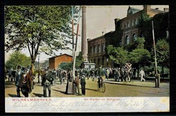 Thematik-Karte 'Fabriken/Arbeiter', hier Arbeiter am Werfttor zur ...