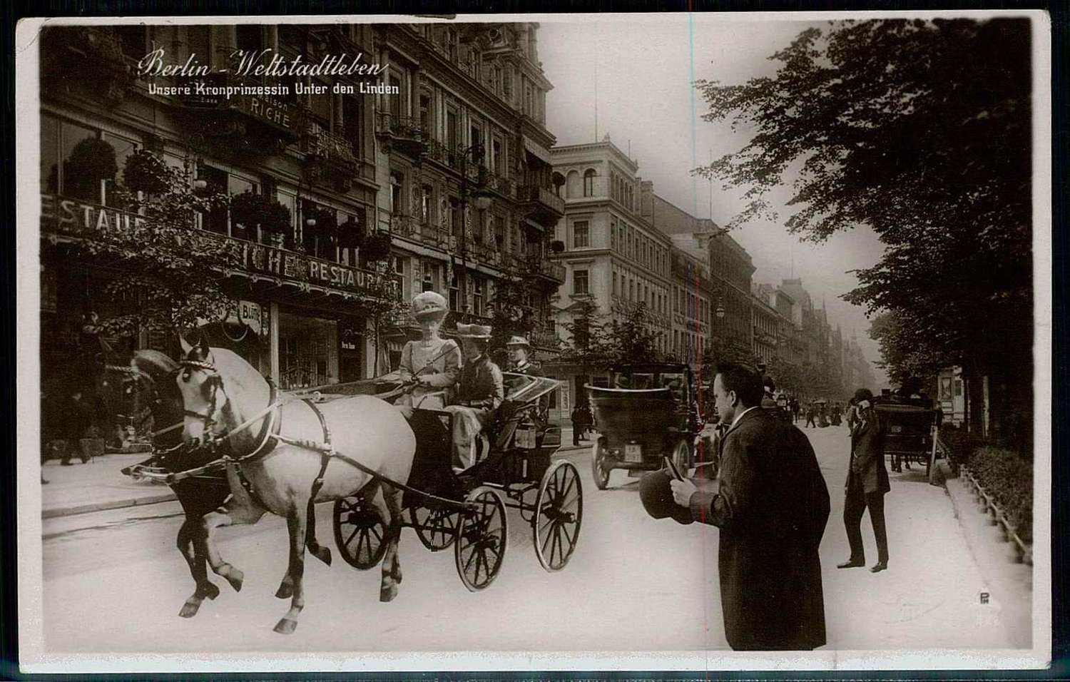Berlin, Weltstadtleben 'Unsere Kronprinzessin unter den Linden', ...