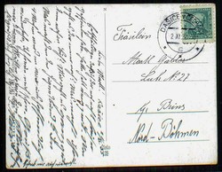 Patriotische Karte mit Soldaten und freudigen Einheimischen, die die ...