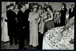 Niederlande, Erinnerungs-Pressekarte vom 1. Mai 1962, hier Königin ...