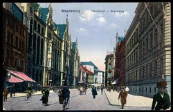 Magdeburg: Farb-AK mit Aufnahme der Post (Breiteweg), auch mit inters ...