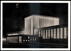 S/w.-AK 'Berlin - Ausstellungsgelände am Funkturm Haupthalle', echt ...