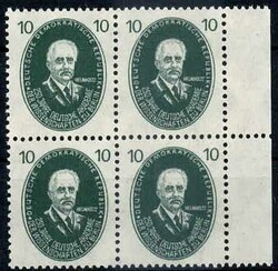 10 Pf. Akademie 1950, im Viererblock mit rechtem Seitenrand, tadellos ...