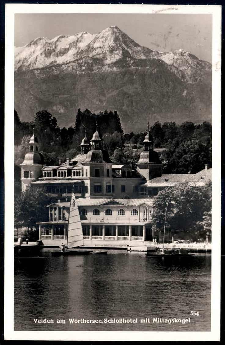 Velden am Wörthersee: s/w.-Fotokarte mit Schlosshotel und ...