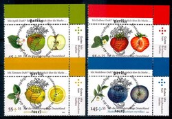 Wohlfahrt Obst 2010, einheitl. aus der Bogenecke oben rechts, mit ...