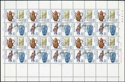 Meissener Porzellan II. 1982, zwei kpl. Originalbögen mit je zehn ...