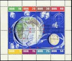 fünf Jahre sowjetische Weltraumflüge-Kleinbogen 1962, mit zwei ...