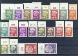 Heuss I.-Satz 1957, bis auf 50 Fr. alle Werte vom Oberrand, dabei ...