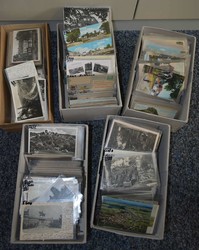 7930: Lots and Collections Picture Postcards Worldwide